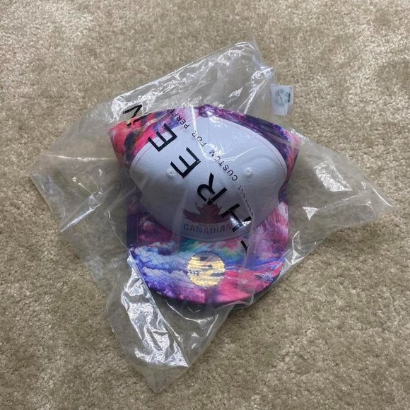 Molson Canadian SnapBack hat - Picture 4 of 4